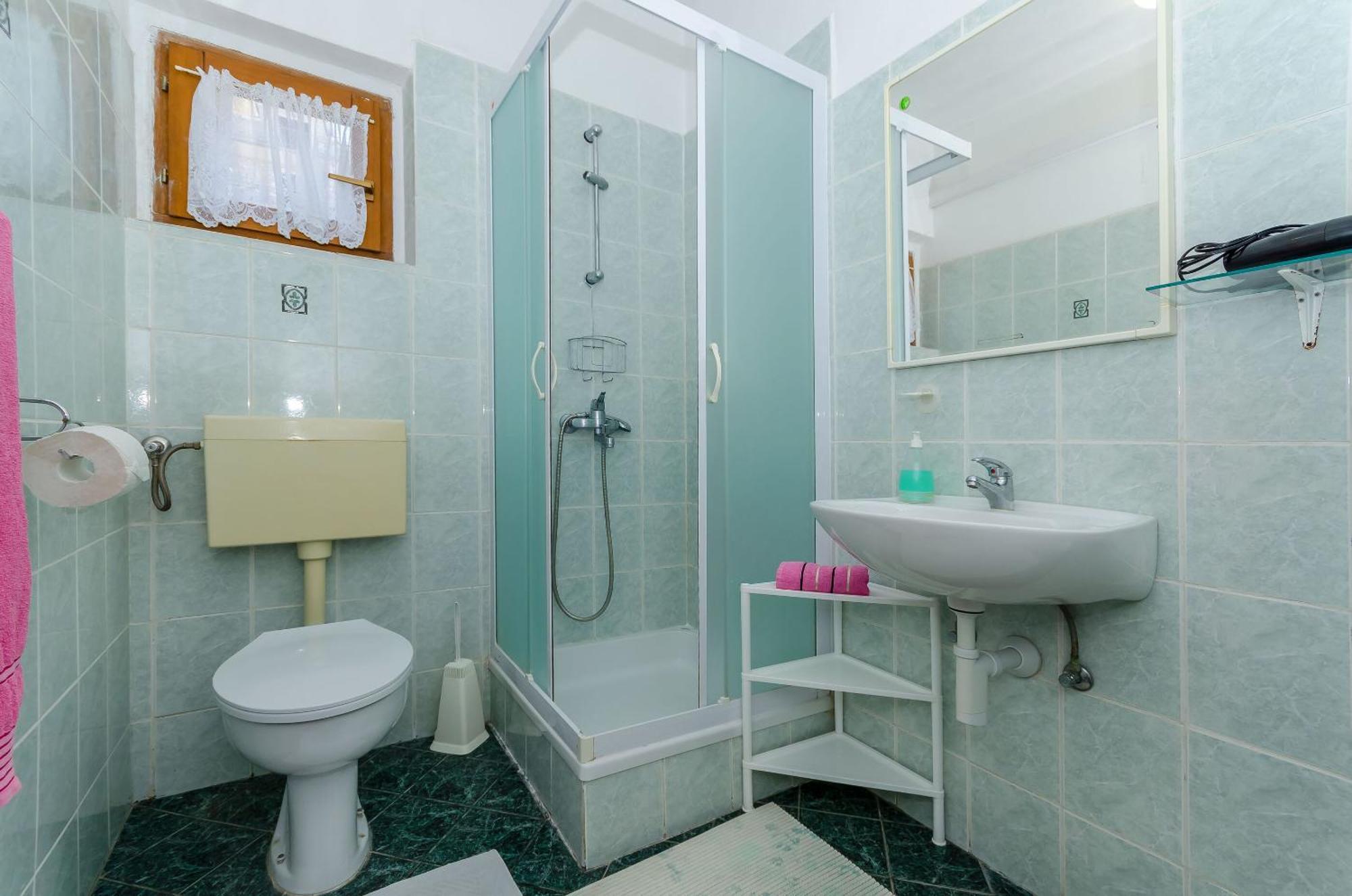 Apartments Jakov Jelsa  Extérieur photo